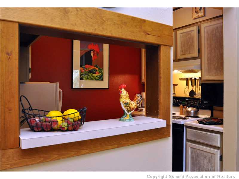 1977 Soda Ridge Road, Unit 1170 Keystone, CO 80435 - Photo 5 of 15 Kitchen. Flying Dutchman 1170 - Kitchen Counter