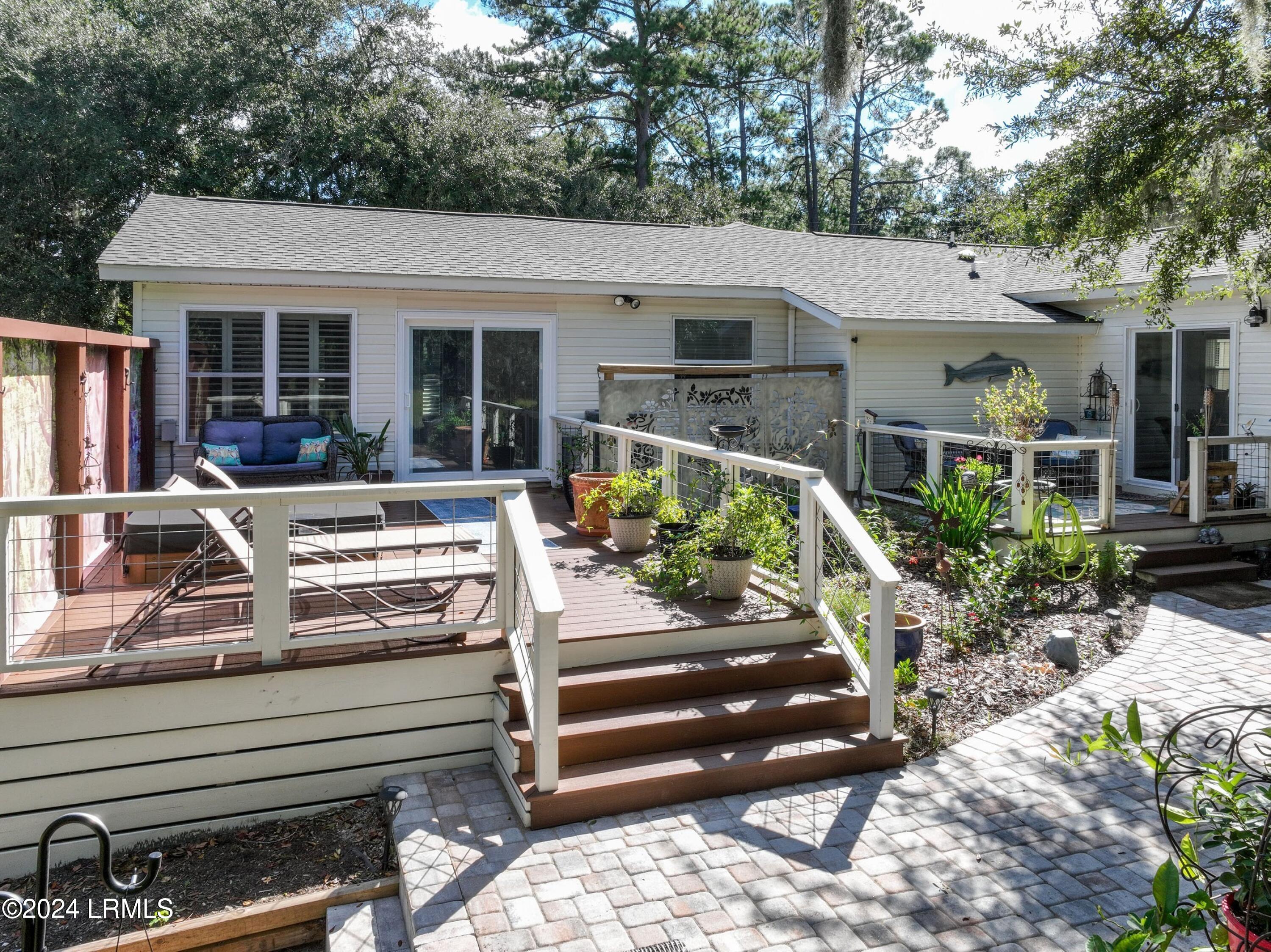 1504 Sycamore Street Beaufort, SC 29902 - Photo 13 of 54 dji_fly_20241003_110816_31_1727968221062
