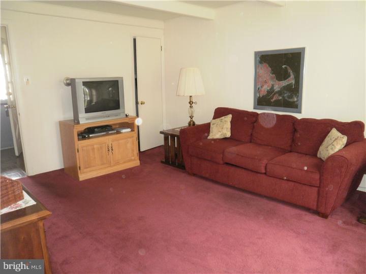 518 Covered Bridge Road Cherry Hill, NJ 08034 - Photo 14 of 25