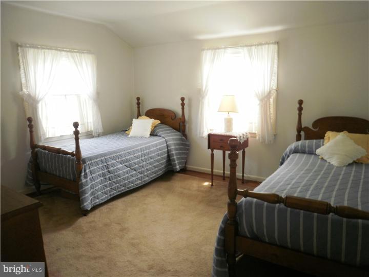 518 Covered Bridge Road Cherry Hill, NJ 08034 - Photo 20 of 25 Bedroom 2