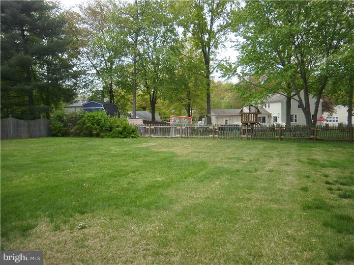 518 Covered Bridge Road Cherry Hill, NJ 08034 - Photo 24 of 25 Back Yard