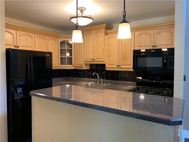 1404 Kenzie Road Pittsburgh, PA 15205 - Photo 4 of 13 Gallery Image 4