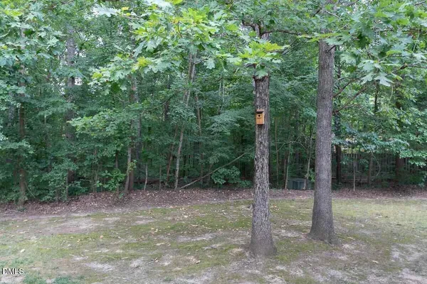 $1,899 | 1 Forest Glen Drive, Unit 13, Chapel Hill, NC 27517
