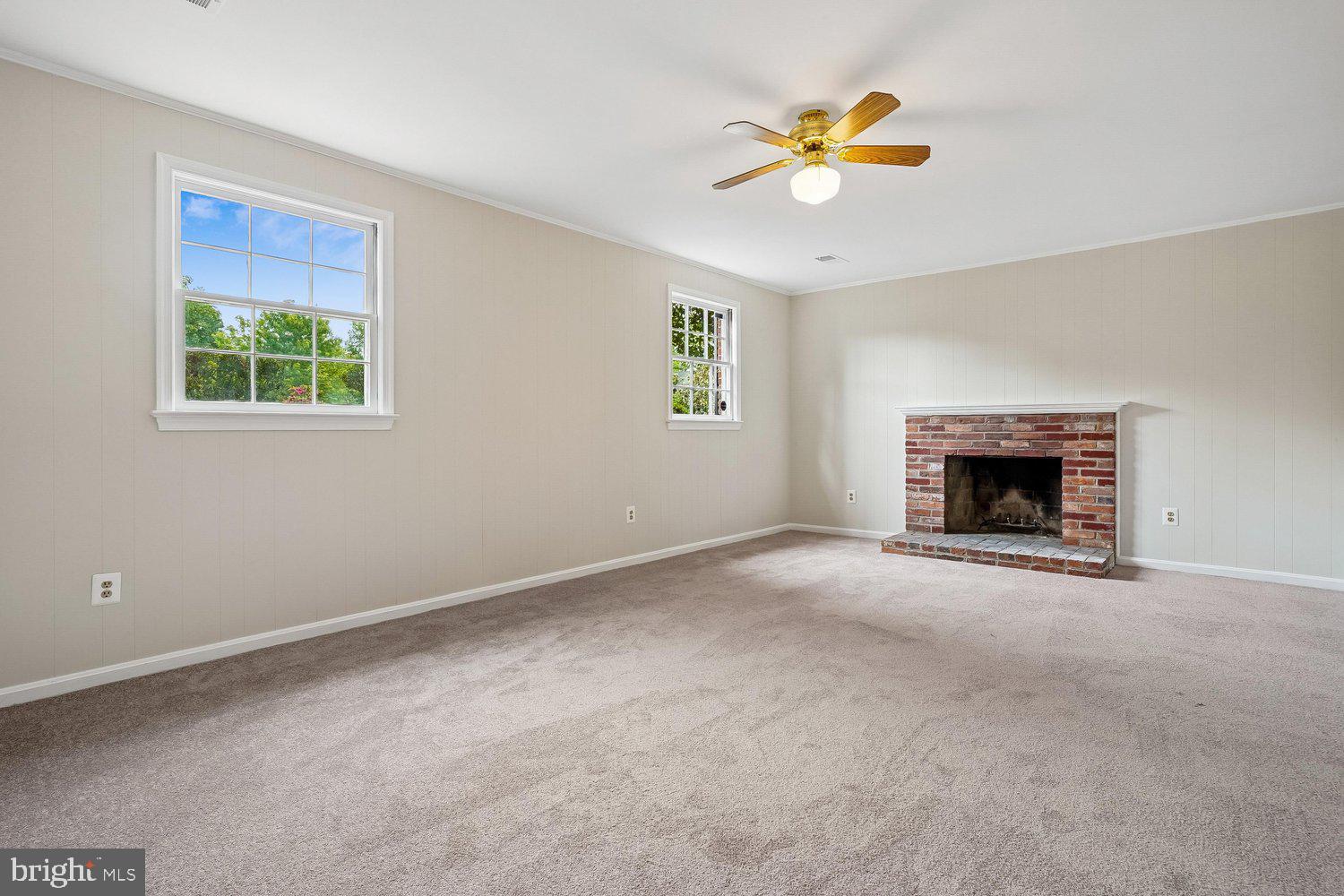 7814 Friars Court Alexandria, VA 22306 - Photo 47 of 56 Family Room