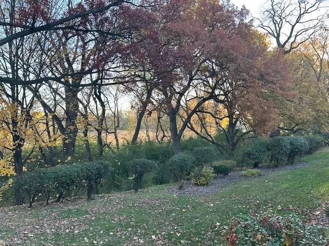 $3,995,000 | 10 X Circle East, Edina, MN 55436