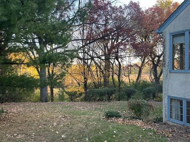 $3,995,000 | 10 X Circle East, Edina, MN 55436