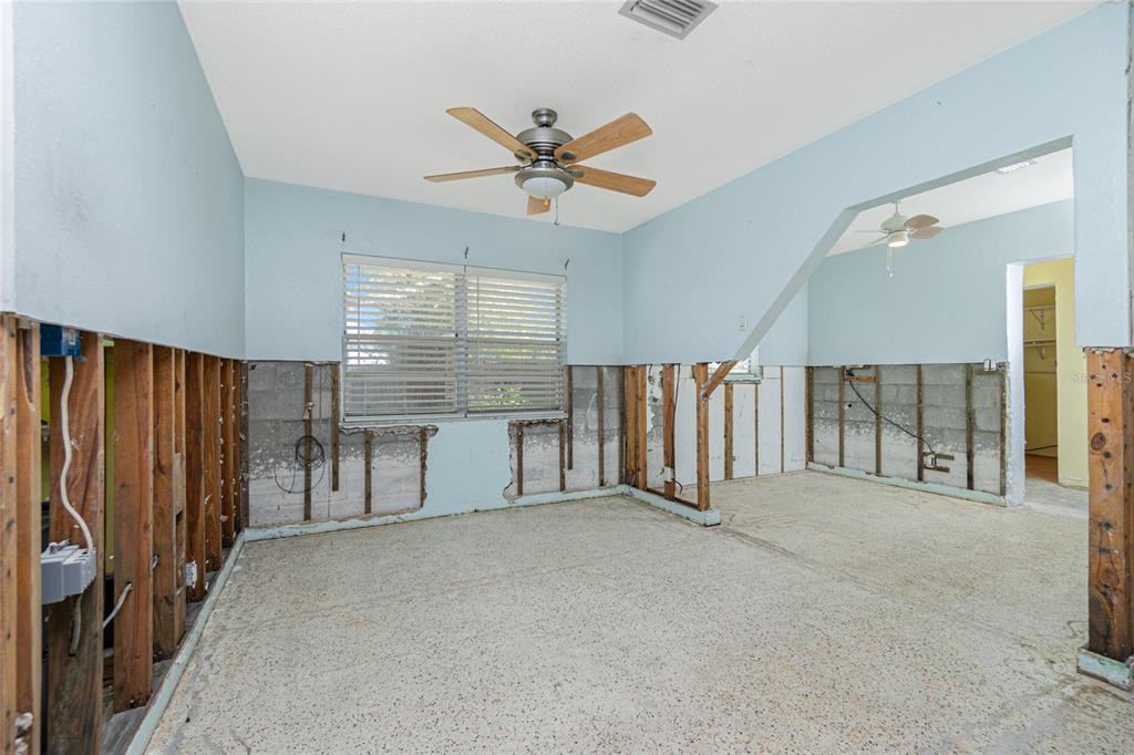 434 West Grace Street Punta Gorda, FL 33950 - Photo 20 of 64 a view of a hallway with stairs
