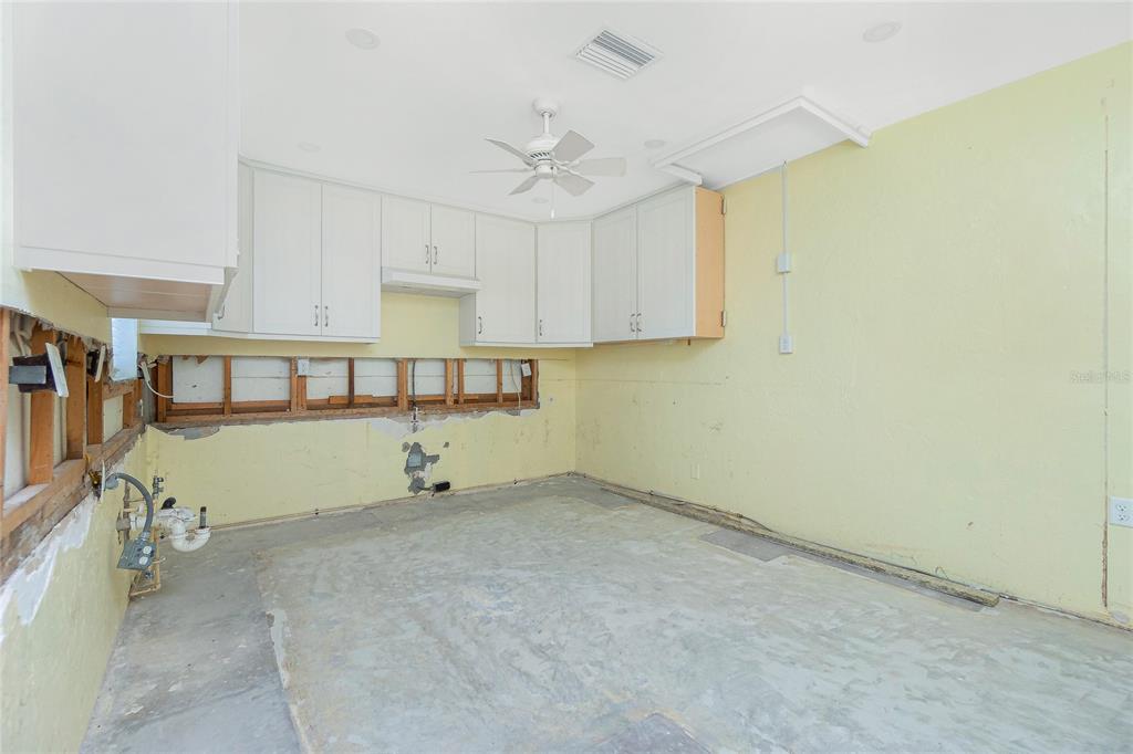 434 West Grace Street Punta Gorda, FL 33950 - Photo 39 of 64 a view of an empty room with a window