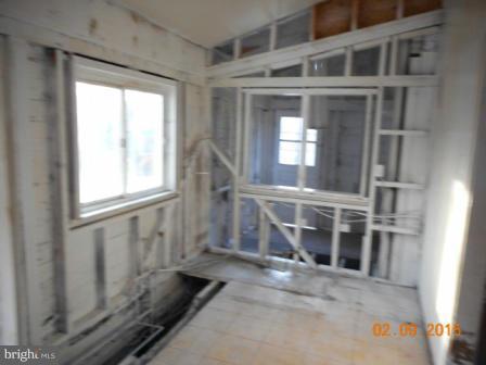 1604 Fullerton Road Edgewater, MD 21037 - Photo 5 of 10 Interior (General)