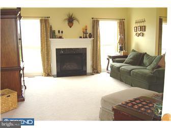 109 Riverside Lane East Fallowfield, PA 19320 - Photo 3 of 12 Gallery Image 3