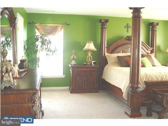 109 Riverside Lane East Fallowfield, PA 19320 - Photo 9 of 12 Gallery Image 9