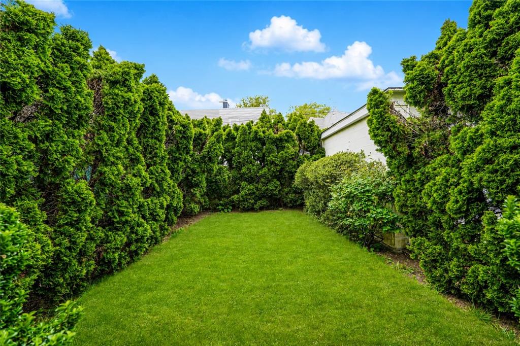 1352 Bay Ridge Parkway Brooklyn, NY 11228 - Photo 7 of 42 a view of yard with green space