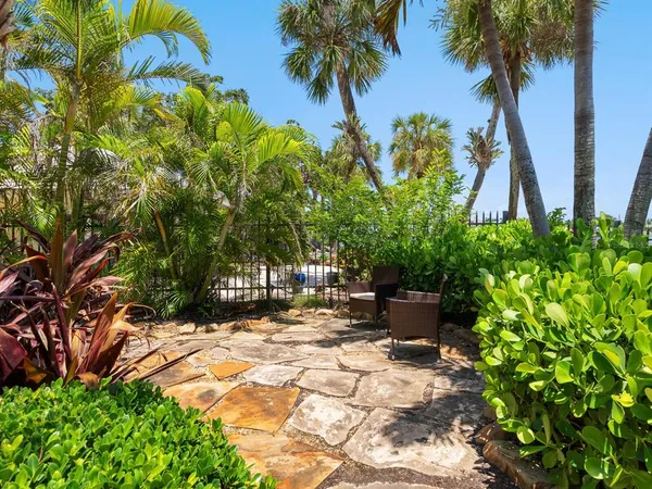 $1,195,000 | 6281 Midnight Pass Road, Unit 6281, Sarasota, FL 34242