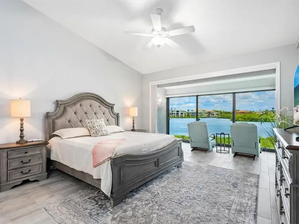 $1,195,000 | 6281 Midnight Pass Road, Unit 6281, Sarasota, FL 34242