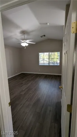 $1,950 | 9121 Watermelon Seed Avenue, Las Vegas, NV 89143