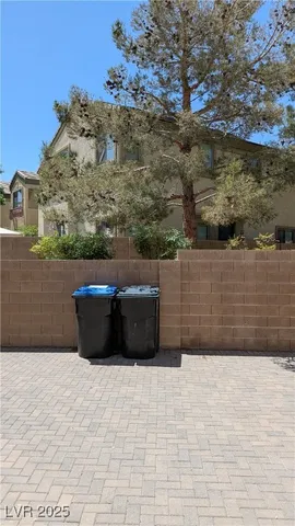 $1,950 | 9121 Watermelon Seed Avenue, Las Vegas, NV 89143