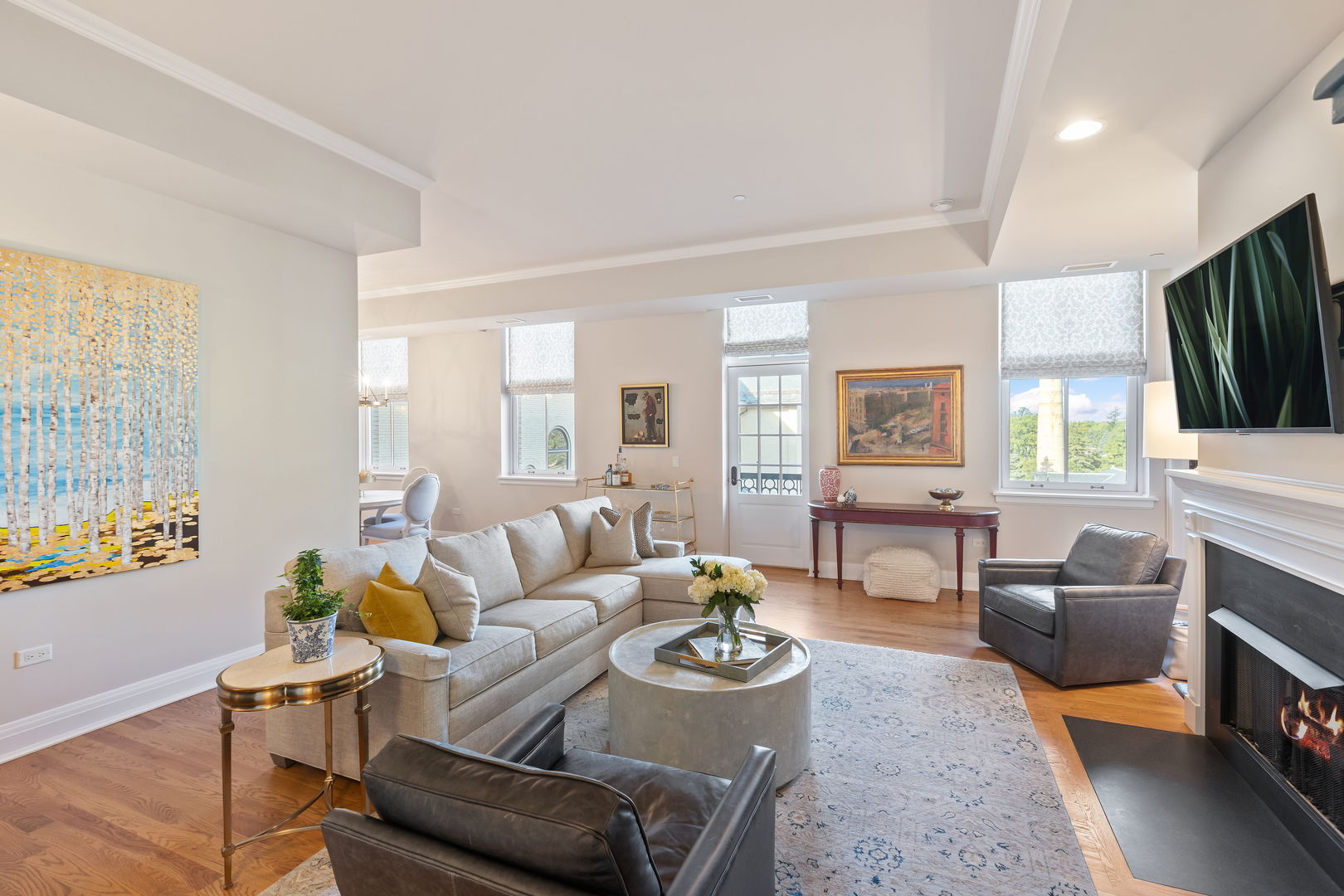 1041 Ridge Road, Unit 410 Wilmette, IL 60091 - Photo 3 of 24 Gallery Image 3