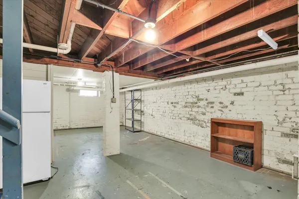 $479,900 | 402 West Pennsylvania Avenue, Urbana, IL 61801
