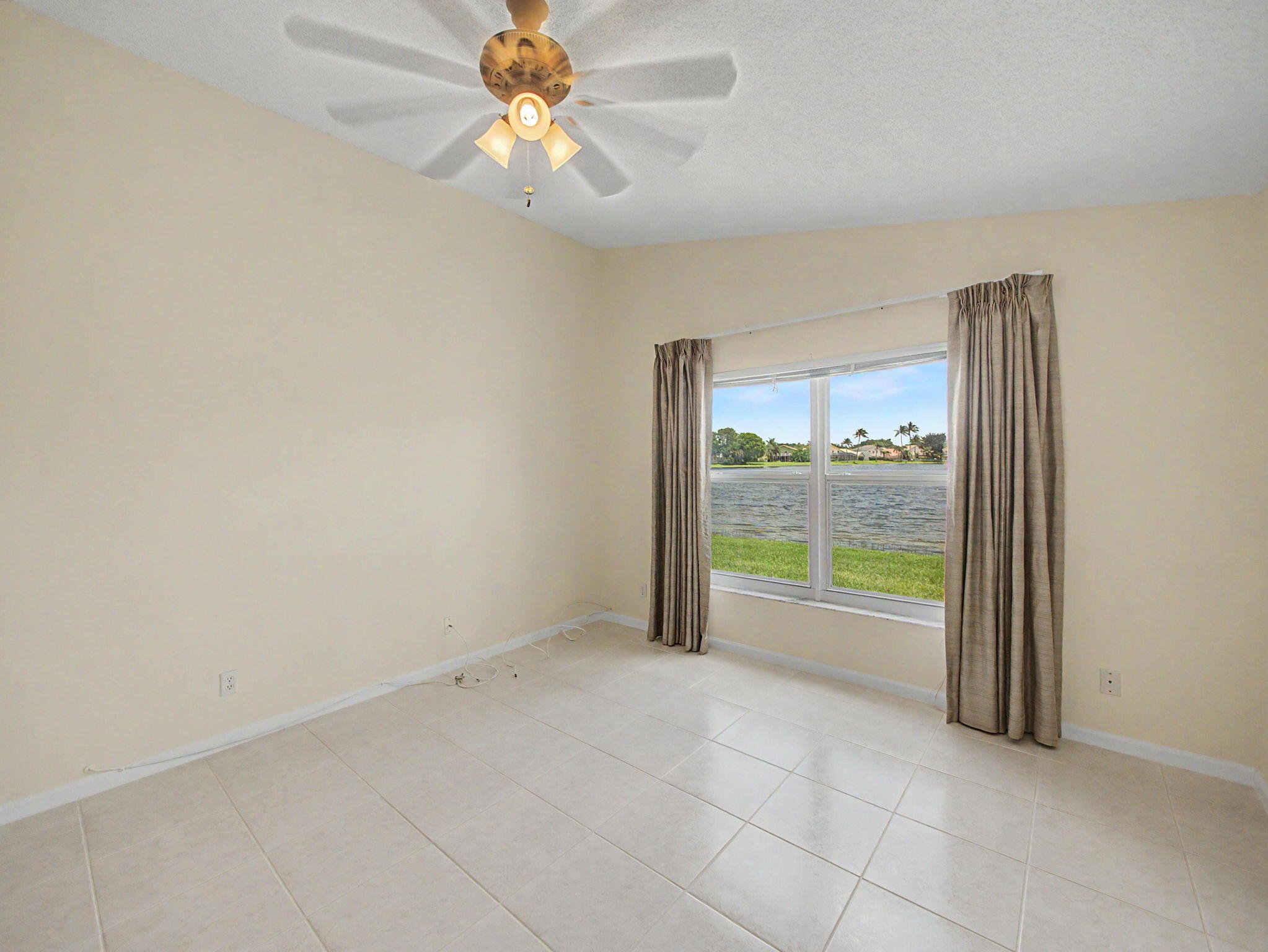 7218 Michigan Isle Road Lake Worth, FL 33467 - Photo 10 of 21 12-web-or-mls-016