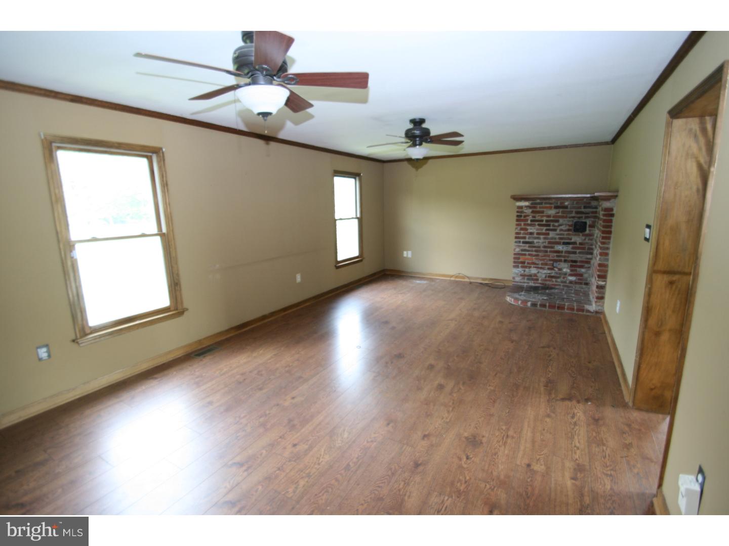 29 Pleasant Hill Road Woodstown, NJ 08098 - Photo 7 of 23 Gallery Image 7