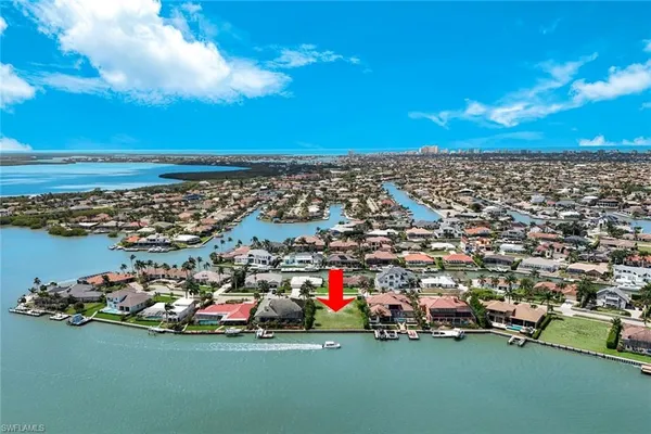 $3,450,000 | 153 Stillwater Court, Marco Island, FL 34145