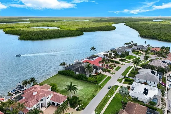$3,450,000 | 153 Stillwater Court, Marco Island, FL 34145