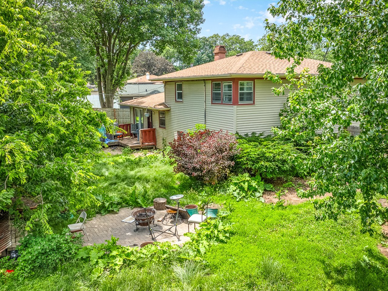 219 Walter Court Elgin, IL 60123 - Photo 29 of 36