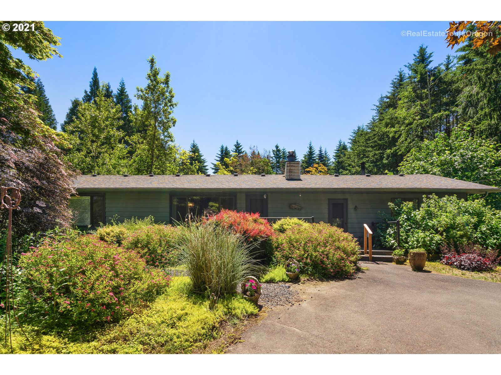4288 Southwest Borland Road Tualatin, OR 97062 - Photo 1 of 32 Gallery Image 1