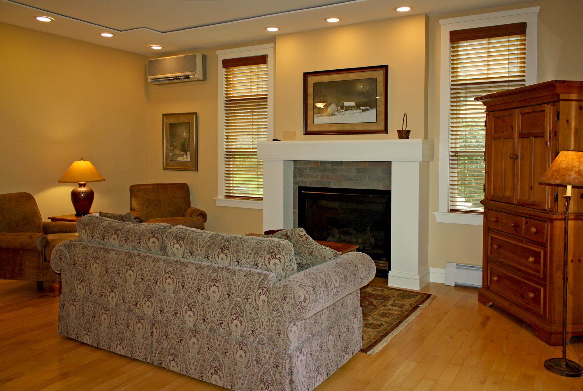 98 Spaulding Road, Unit H1 Cavendish, VT 05153 - Photo 2 of 30