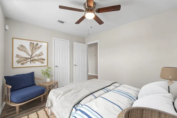 $995 | 516 Hollyhock Street, Unit 15, Prairie View, TX 77484