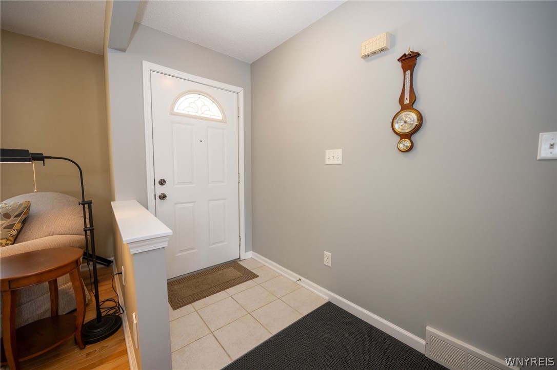 13 Alexander Parkway Pendleton, NY 14120 - Photo 14 of 50