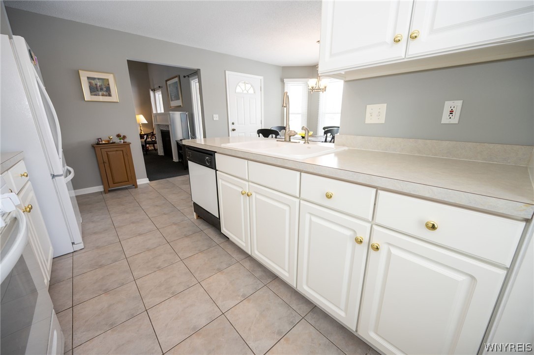 13 Alexander Parkway Pendleton, NY 14120 - Photo 33 of 50
