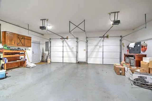 $425,000 | 1363 Highway 91, Elizabethton, TN 37643