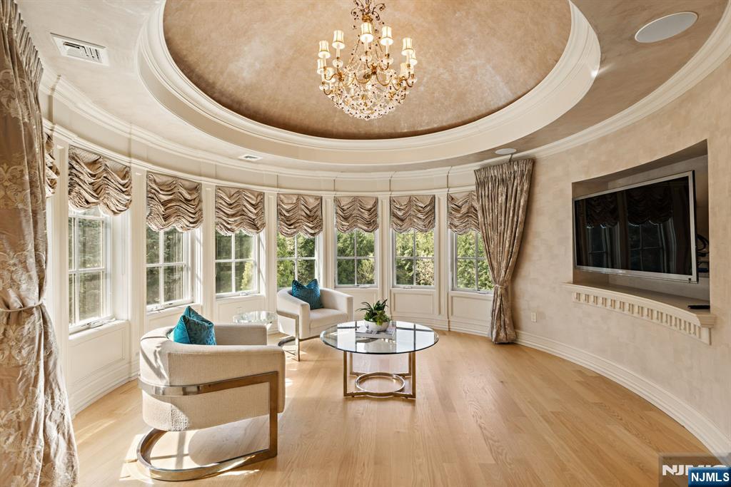 23 Hunter Ridge Woodcliff Lake, NJ 07677 - Photo 25 of 49