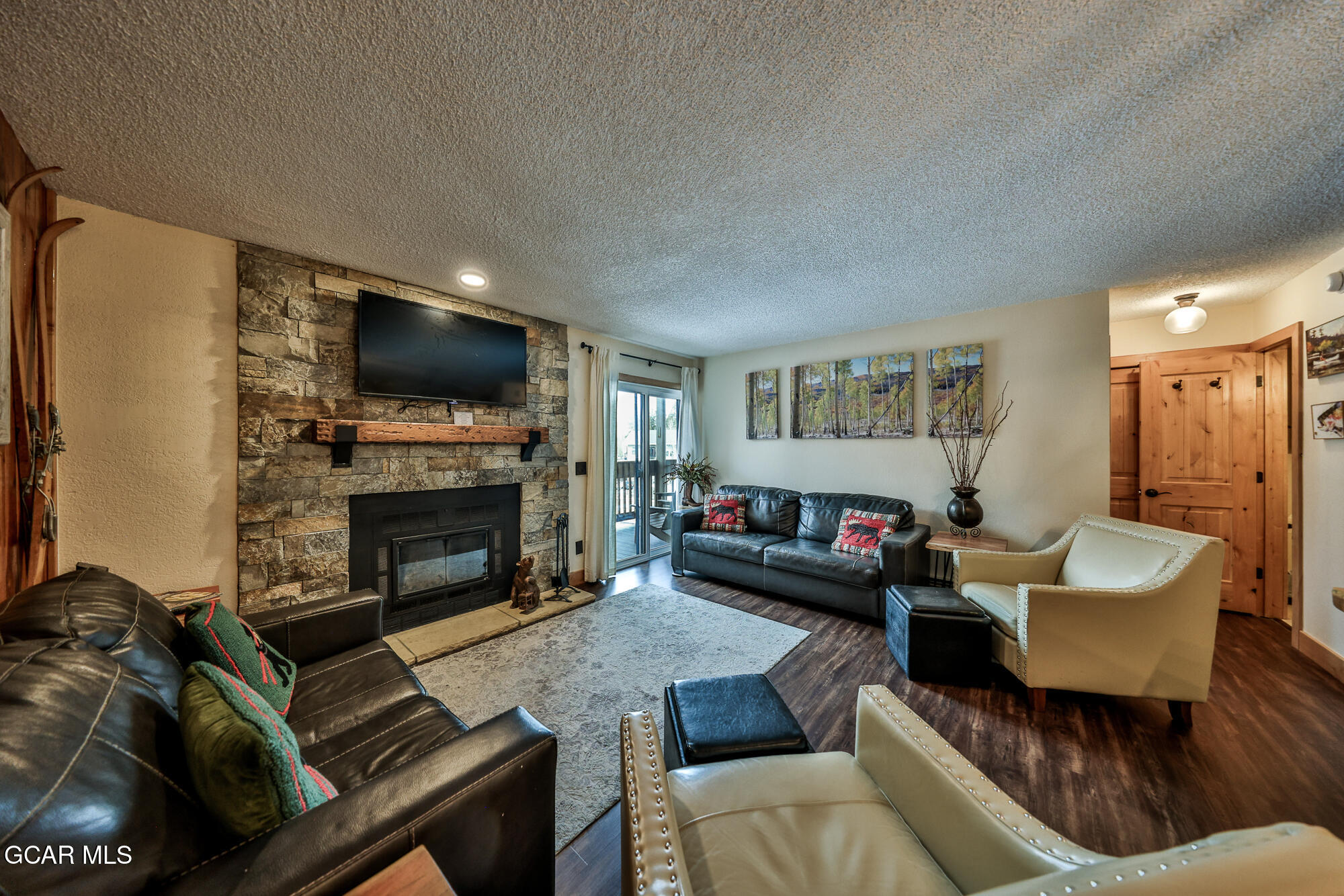 490 Kings Crossing Road, Unit 423 Winter Park, CO 80482 - Photo 11 of 66 S2=423_SM-14