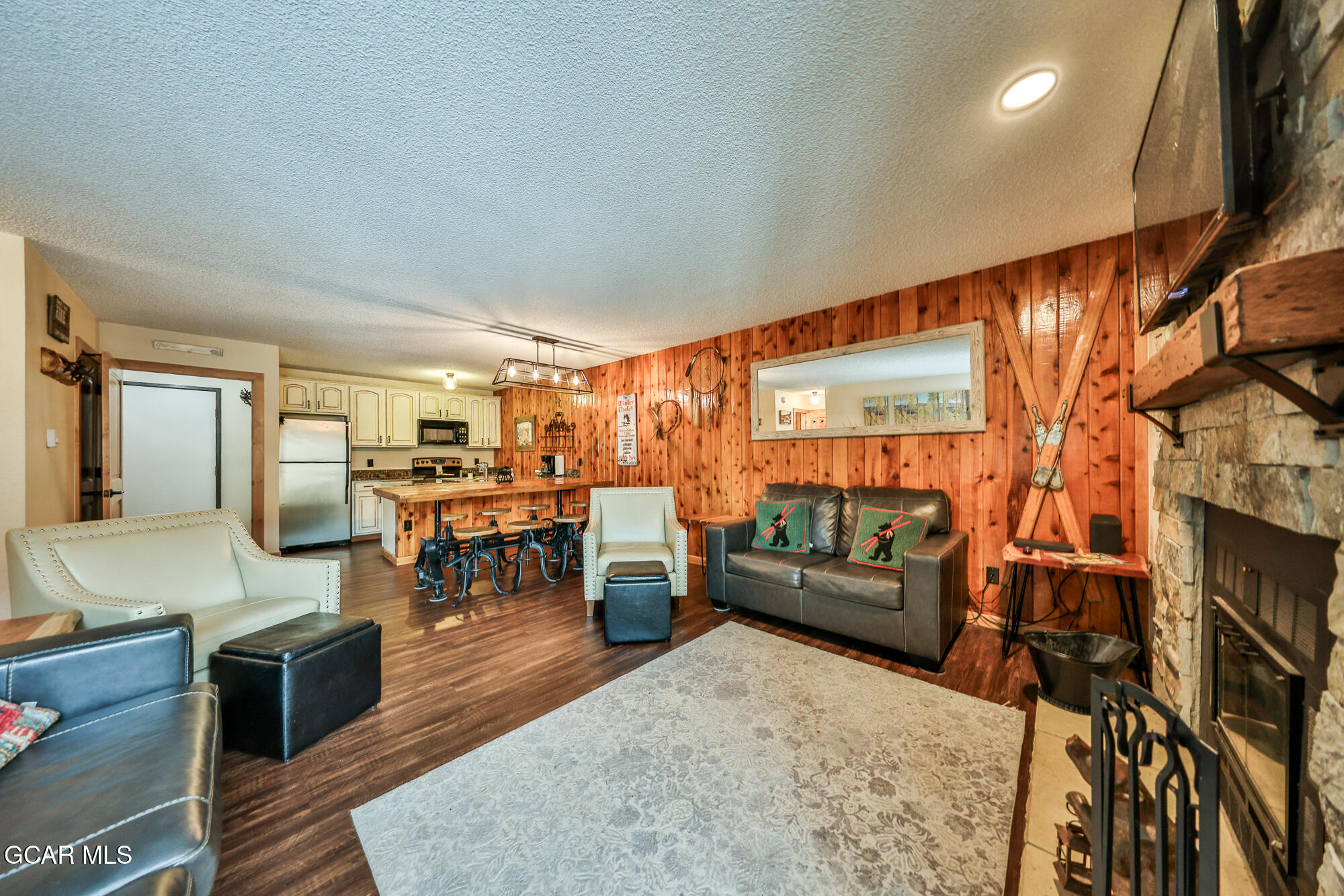 490 Kings Crossing Road, Unit 423 Winter Park, CO 80482 - Photo 12 of 66 S2=423_SM-9
