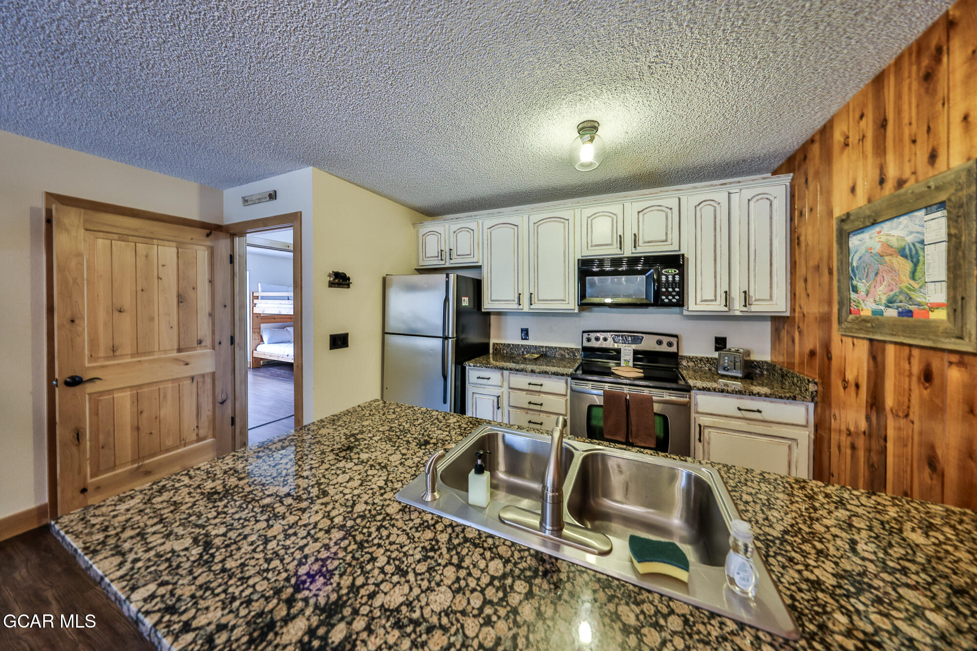 490 Kings Crossing Road, Unit 423 Winter Park, CO 80482 - Photo 20 of 66 S2=423_SM-23