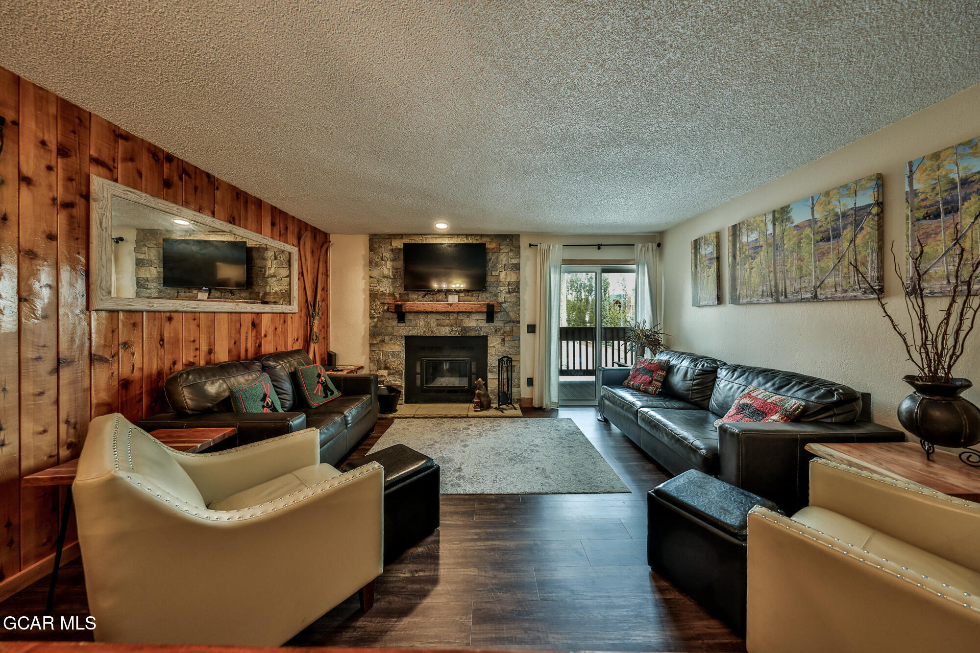 490 Kings Crossing Road, Unit 423 Winter Park, CO 80482 - Photo 8 of 66 S2=423_SM-15