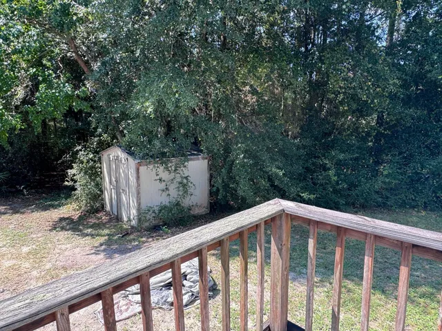 $1,500 | 207 Pinoak Court, Crestview, FL 32539