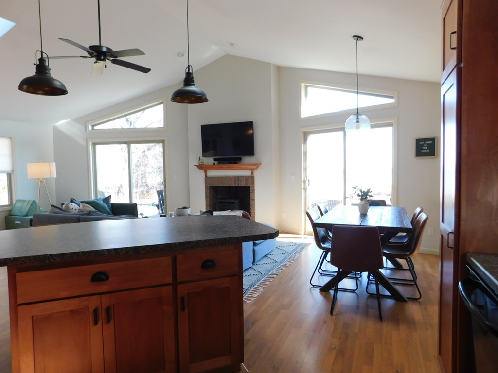 158 Clar Lin Road Algoma, WI 54201 - Photo 10 of 59