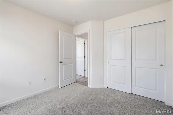 $385,207 | 1649 Winding Mdws Drive, Fenton, MO 63026