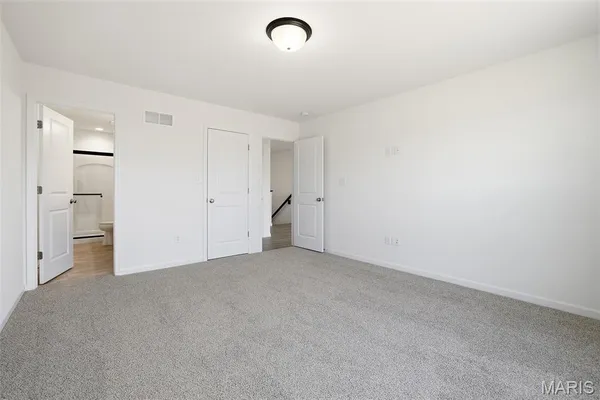$385,207 | 1649 Winding Mdws Drive, Fenton, MO 63026