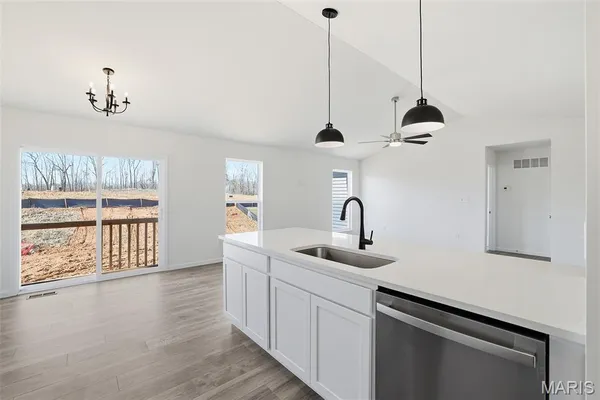 $385,207 | 1649 Winding Mdws Drive, Fenton, MO 63026