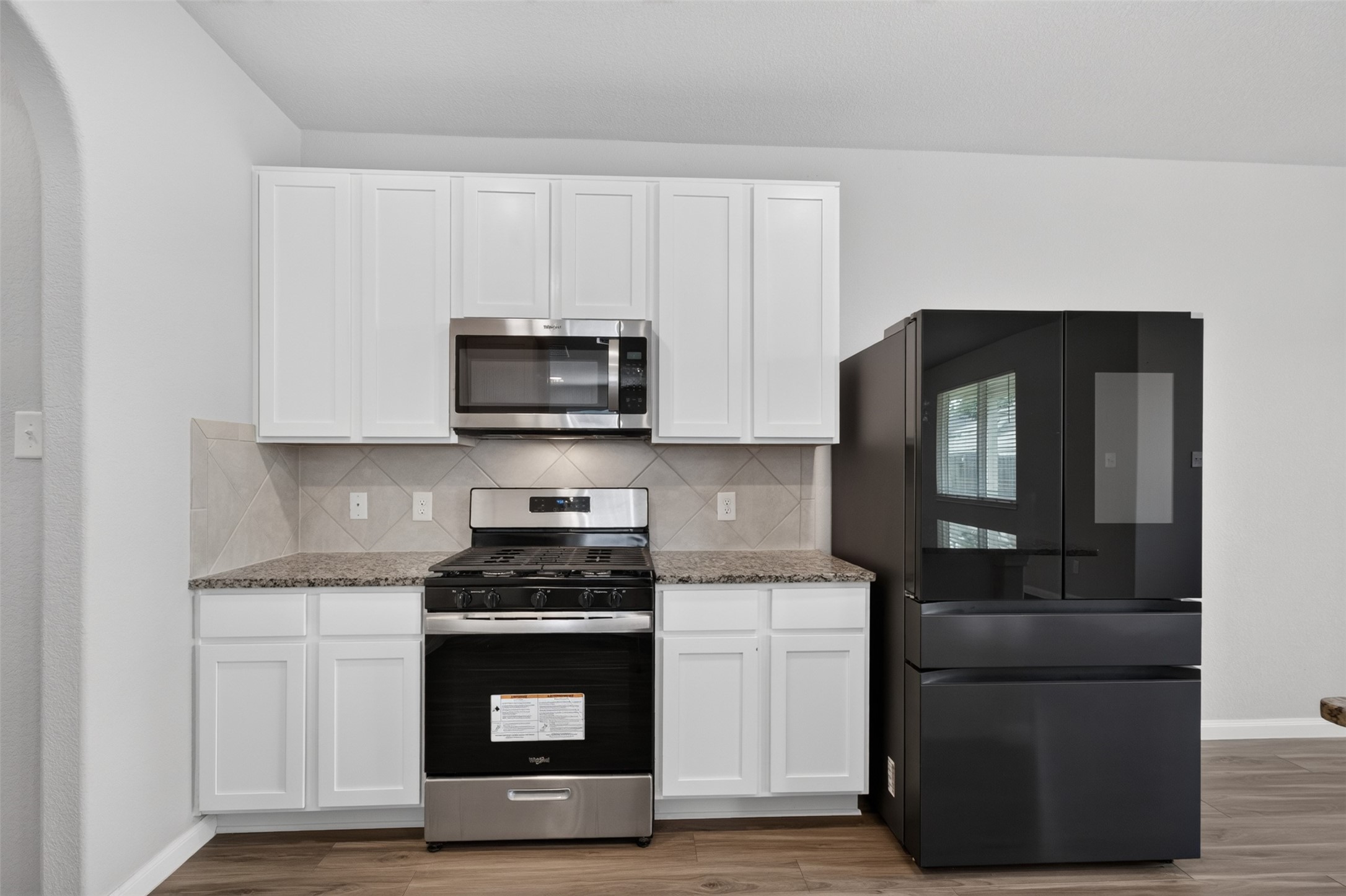 2404 Shellcracker Drive Conroe, TX 77384 - Photo 8 of 33 Gallery Image 8