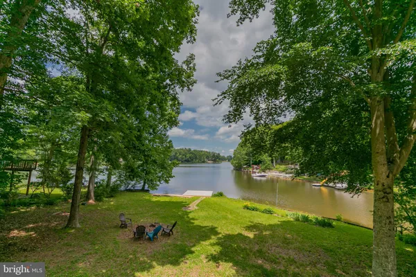 $595,000 | 459 Land Or Drive, Ruther Glen, VA 22546