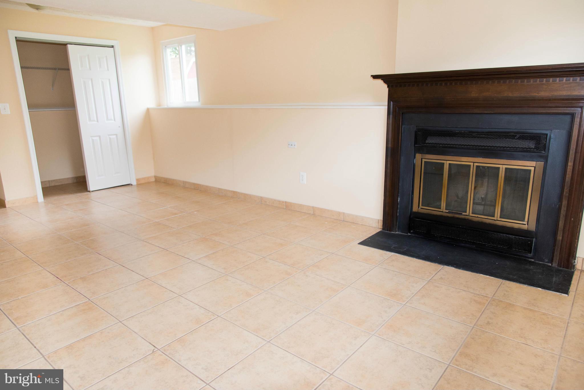4531 Cub Run Road Chantilly, VA 20151 - Photo 13 of 22 Bedroom