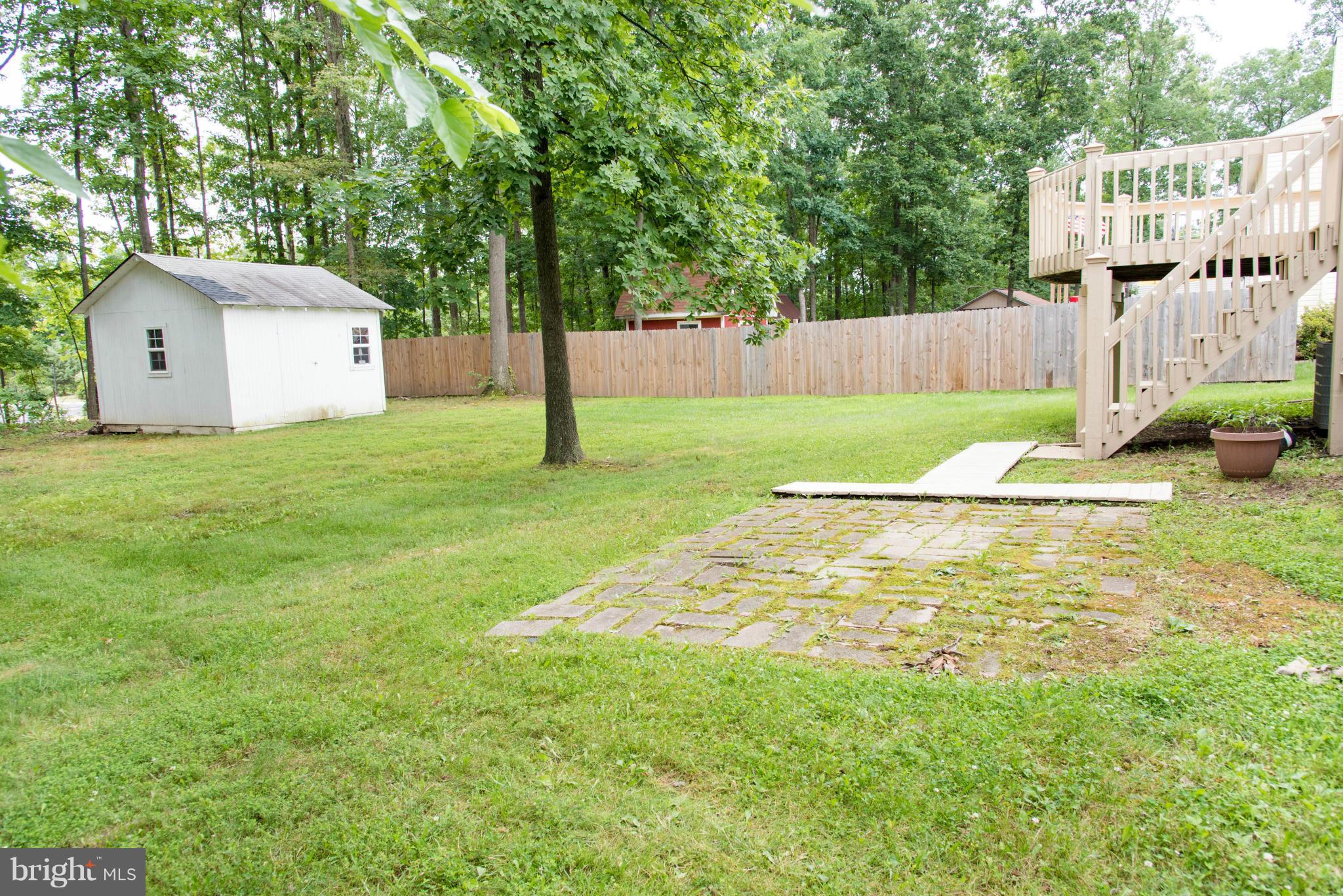 4531 Cub Run Road Chantilly, VA 20151 - Photo 20 of 22 Exterior (Rear)