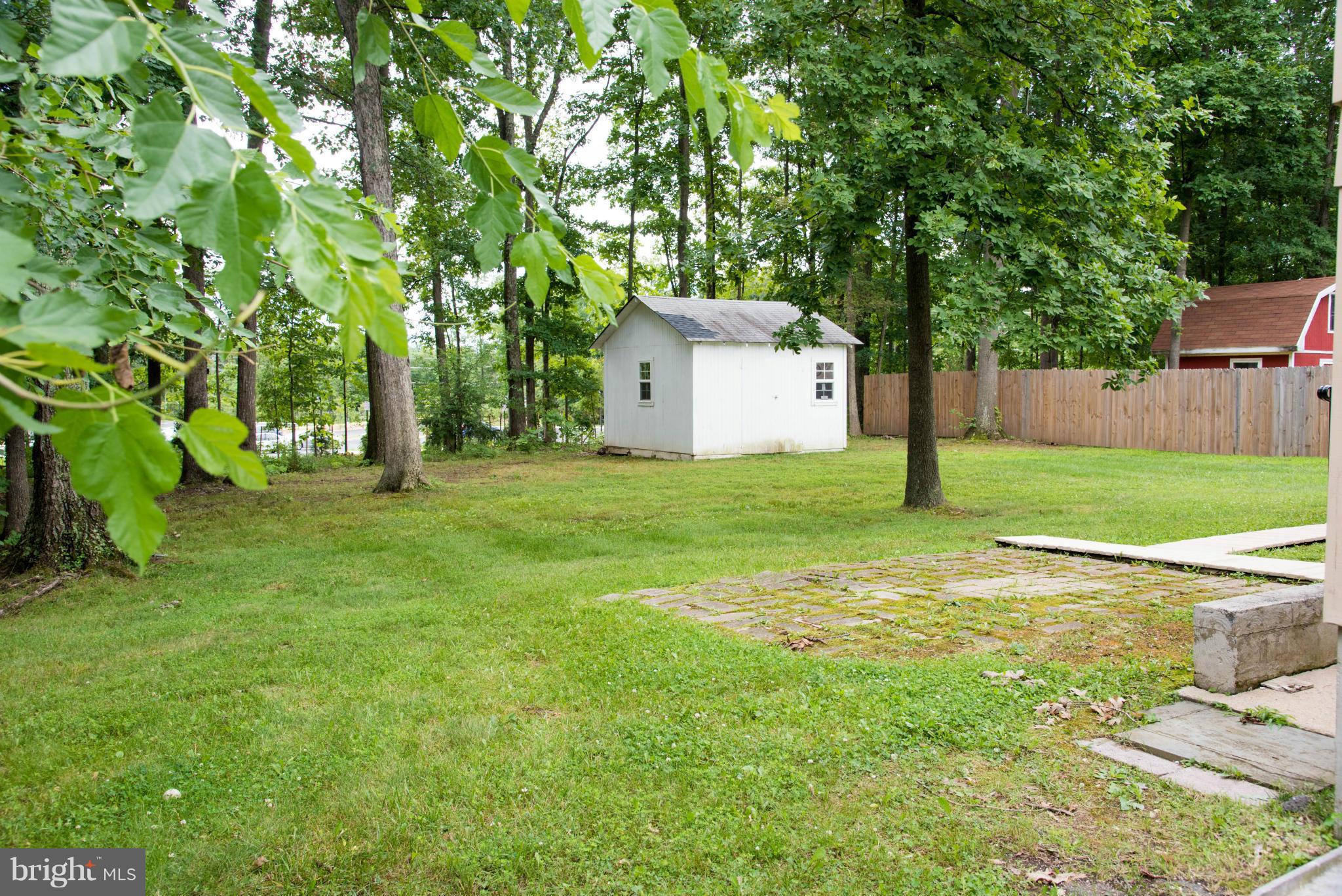 4531 Cub Run Road Chantilly, VA 20151 - Photo 21 of 22 Exterior (Rear)