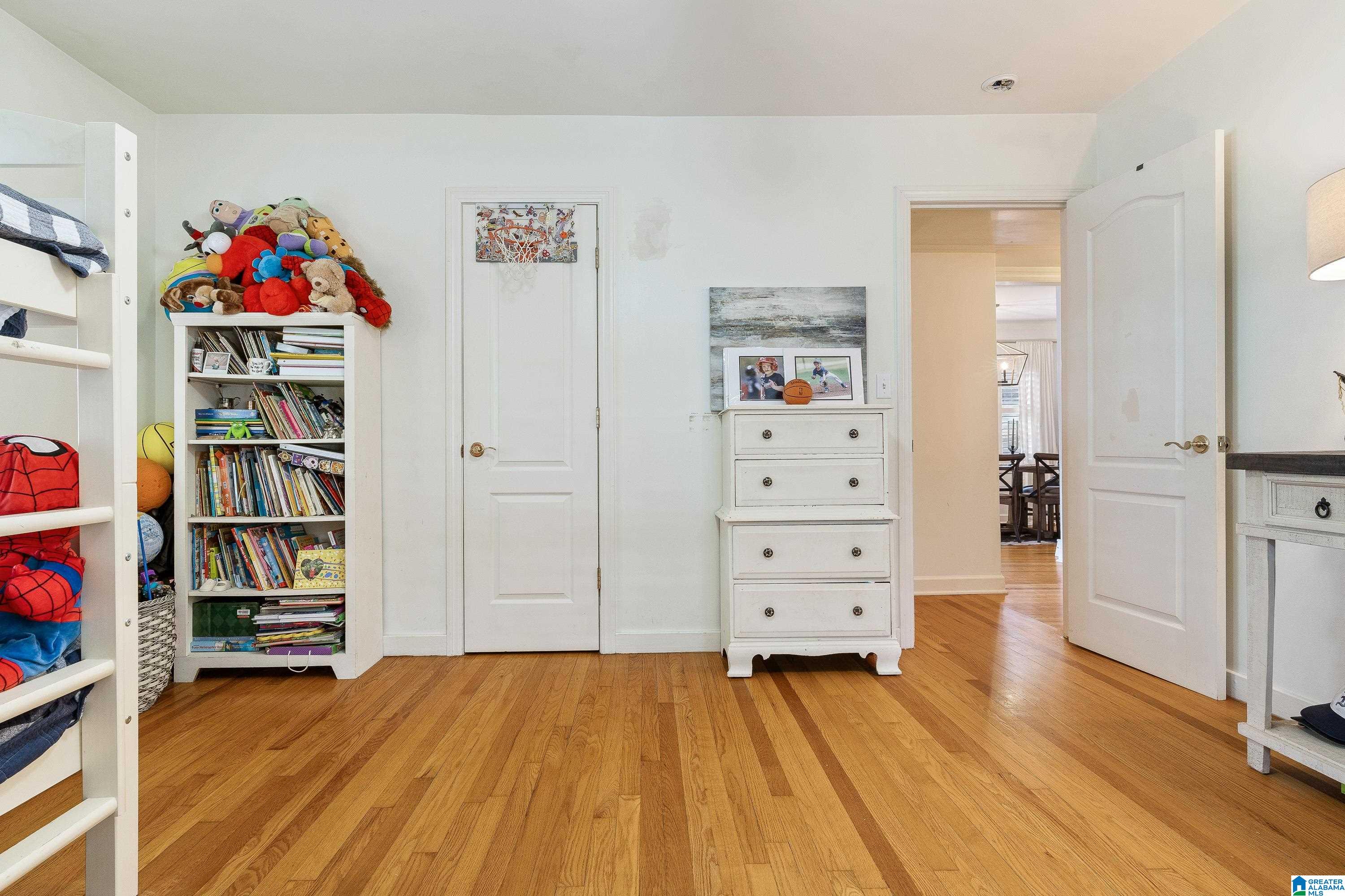 701 Broadway Street Birmingham, AL 35209 - Photo 19 of 32