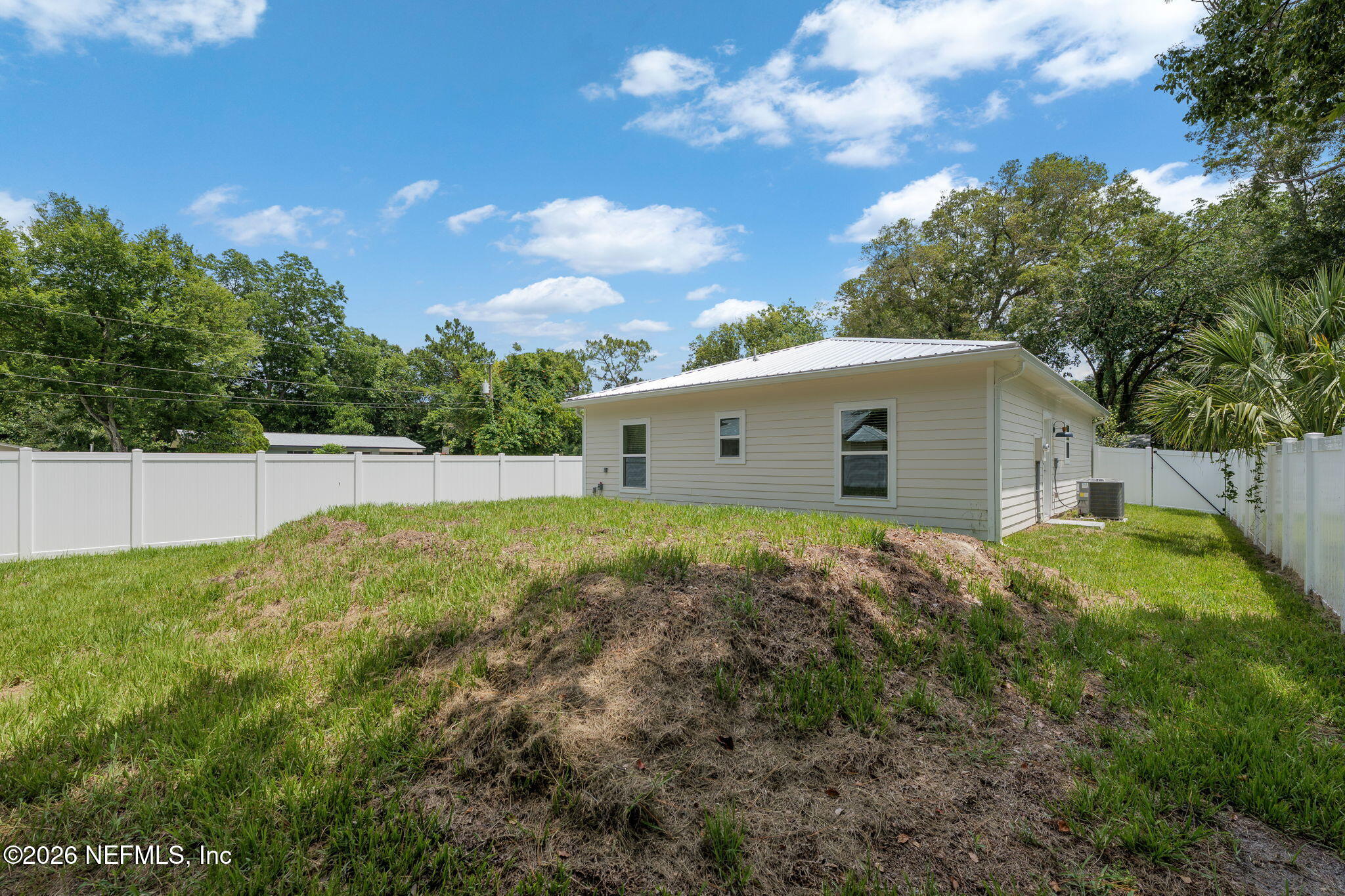 688 Madeore Street St. Augustine, FL 32084 - Photo 32 of 34 688_M.St-35